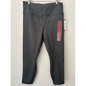 Active Life Size XL Cropped Leggings In black Heather